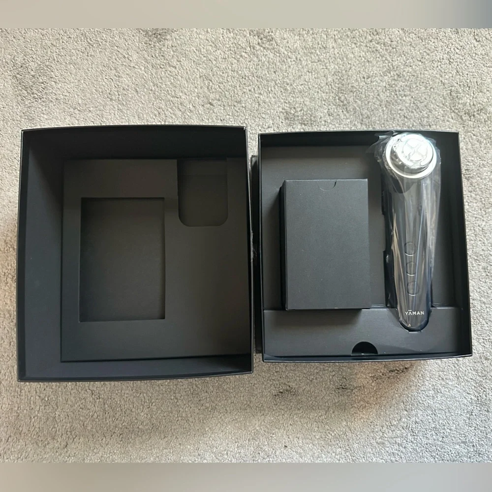 YAMAN YA-MAN Photo Plus Prestige SP M22 High Performance Facial Skincare Device